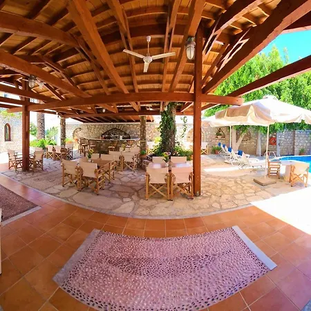 Kastro 3*